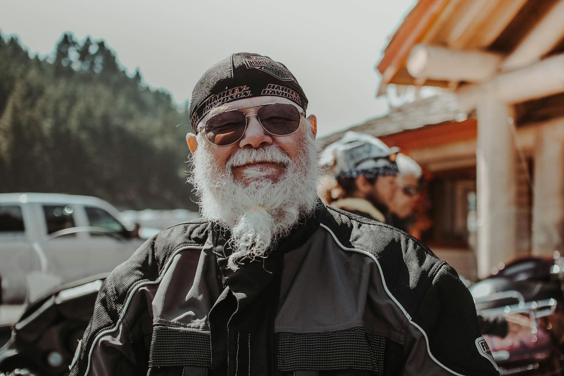 Technical diagram of R2pbet app login flow and interface